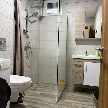 Nest With Free Parking * Podgorica